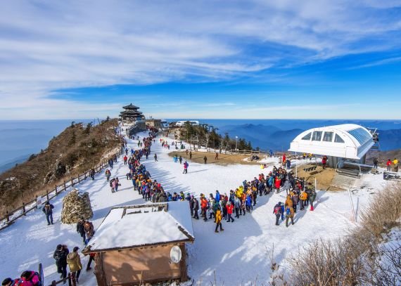 Solang Valley Adventure in Manali Himachal Tour